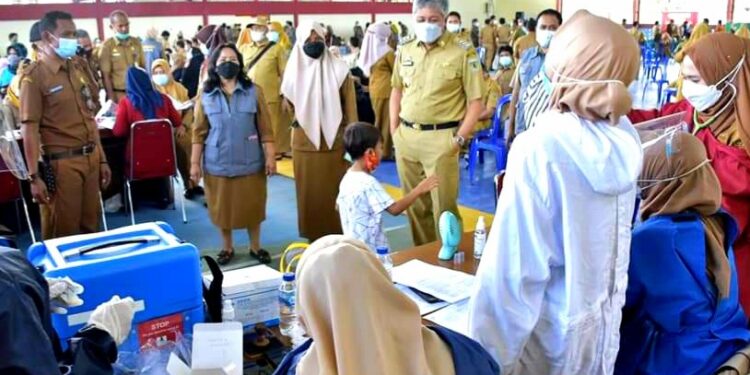 A.Irwan Hamid, S.Sos, Pantau Vaksinasi Covid-19 Untuk Pelayanan Publik