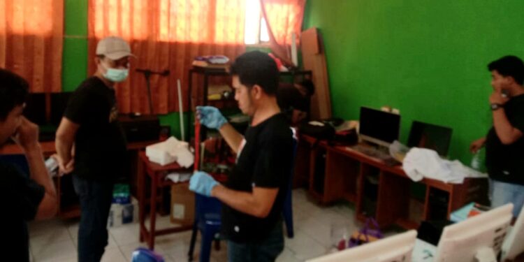 SMAN 8 Dibobol Maling, Pelaku Masuk Lewat Plafon