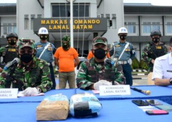Tim F1QR Lanal Batam Berhasil Menggagalkan Penyelundupan Narkotika Jenis Sabu Seberat 4 Kg