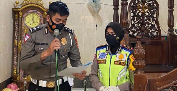 Kasat Lantas Polres Pinrang, Beri Imbauan di Mesjid Jelang Operasi Keselamatan 2021 dan Bulan Suci Ramadhan
