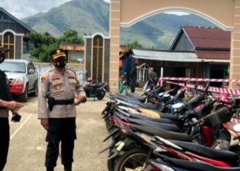 Kapolres Luwu Timur Pantau Kegiatan Keagamaan, Pastikan Keamanan Masyarakat Yang Sedang Menjalankan Ibadah