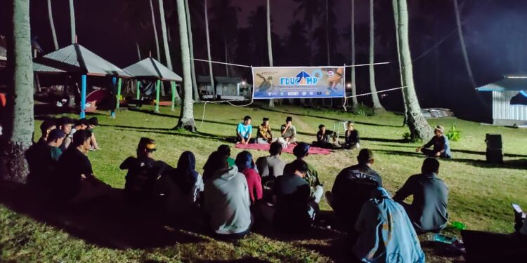 Hari Penyu Sedunia, Pemuda Pinrang Gelar Edukasi Camp di Rumah Kreasi Lowita Suppa