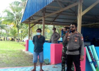 Kapolsek Lembang Pimpin Ops Yustisi Penegakan Disiplin Protkes