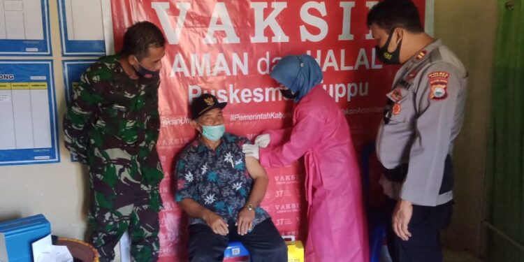 Vaksinasi Tahap IV di Kecamatan Lembang, Sasar kelompok Lansia Dan Pelayan Publik