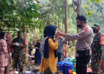 Operasi Yustisi Penegakan Disiplin Protkes di Wilayah Hukum Polsek Lembang