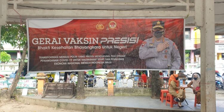 Gerai Vaksin Presisi Dalam Rangka Bhakti Kesehatan Bhayangkara di Wilayah Hukum Polsek Urban Watang Sawitto
