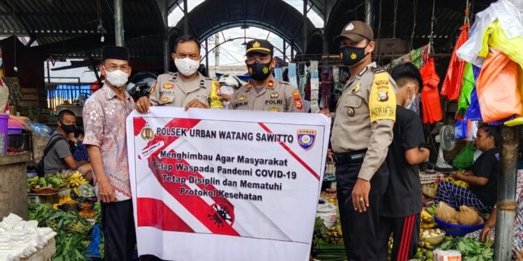 Polsek Urban Watang Sawitto Gelar Kegiatan Dalam Rangka Penguatan PPKM Mikro dan Pendisiplinan Protokol Kesehatan