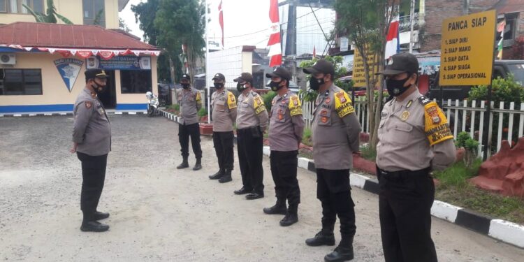 Panit 1 Binmas Polsek Urban Watang Sawitto  Beri Arahan Kepada Anggota BKTM Untuk Kelancaran Tugas