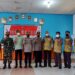 Polsek Urban Watang Sawitto Lakukan Pengawalan Dalam Pembagian Batuan Pupuk Cair Dari Pemerintah
