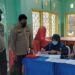 Pemberian Vaksin Untuk Pelajar, Personel Polsek Urban Watang Sawitto Hadir Untuk Beri Rasa Aman