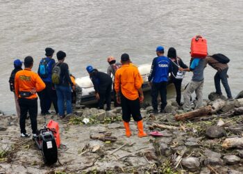 Bocah Perempuan Hanyut di Enrekang, Penyisiran Sampai ke Kabupaten Pinrang