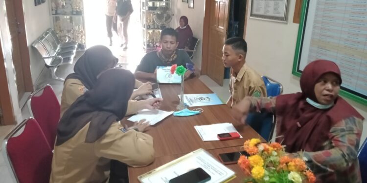 Mengubah Cara Pandang Tentang Sampah, UPT SMAN 7 Pinrang Gelar Sosialisasi Pengelolaan Bank Sampah