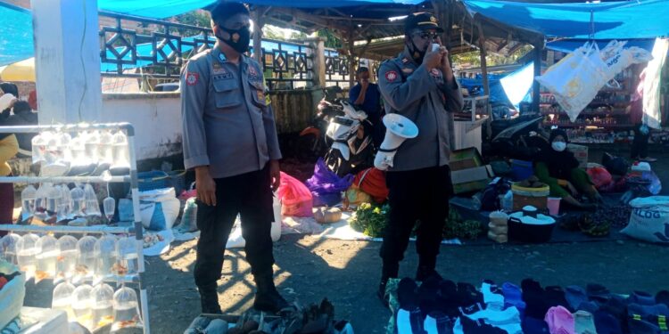 Kapolsek Lembang: OPS Yustisi Secara Rutin Supaya Masyarakat Lebih Patuh dan Disiplin Dalam Penerapan Prokes.