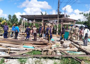 Relokasi Kios dan Lapak ,Satpol PP Sidrap Kembali Bantu Warga di Kalosi Alau
