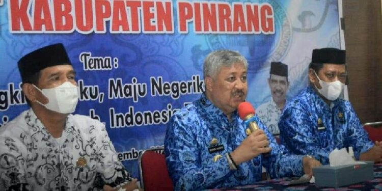 Peringatan Hari Jadi PGRI Ke -76 Dihadiri Langsung Bupati Pinrang