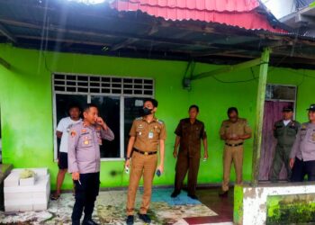 Cuaca Eksrem, Kapolsek Mattiro Bulu Bersama Forkopincam Pantau Langsung Situasi di wilayah Kecamatan Mattiro Bulu