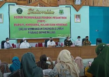 Hadiri Acara Silaturahmi FKKP, Bupati Pinrang Berharap Pimpinan Pesantren Untuk Selalu Membangun Komunikasi Dengan Pemerintah Daerah