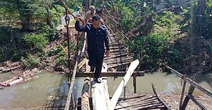 Jembatan Gantung di Bilokka Putus