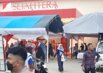 Toko Sejahtera Pinrang Telah Dibuka, Ratusan Pengunjung Menyerbu Untuk Berbelanja