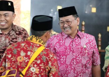 Pemerintah Kabupaten Pinrang Memberangkatkan Imam dan Guru Mengaji Untuk Melaksanakan Ibadah Umroh