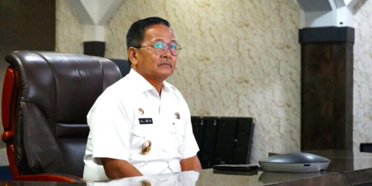 Wakil Bupati Pinrang, Ikuti Rapat Koordinasi Inspektur Daerah Seluruh Indonesia Secara Virtual