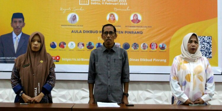 Kadis Pendidikan Dan Kebudayaan Pinrang Membuka Langsung Pelatihan Implementasi Kurikulum Merdeka Bagi Satuan PAUD