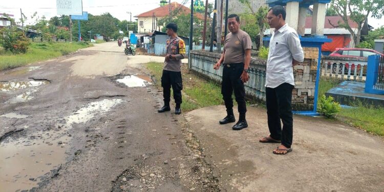 Kapolsek Cempa Meninjau Langsung Lokasi Bakti Sosial di Kelurahan Cempa