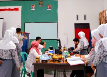 Disdukcapil Pinrang Go To School di Wilayah Kecamatan Lembang