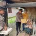 Ringankan Beban Warga Yang Kurang Mampu, Polsek Mattiro Bulu Bagikan Sembako di Kelurahan Padaidi