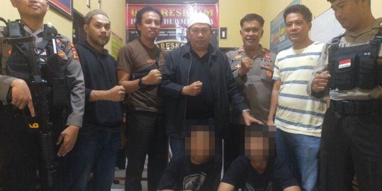 Dua Orang Terduga Pelaku Pelemparan Mobil Bus Berhasil Diamankan Polres Pinrang
