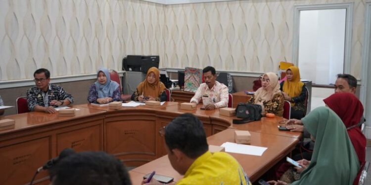 Wakil Bupati Pinrang Pimpin Rapat Tim Percepatan Penurunan Stunting
