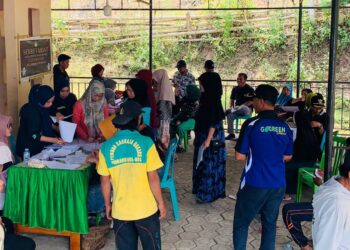 Hari Libur Bukan Penghalang Untuk Disdukcapil Pinrang Dalam Memberikan Pelayanan Kepada Masyarakat