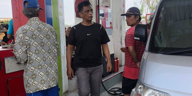 IPTU Achmad Rizal: Saya Memerintahkan Anggota Agar Rutin Memantau SPBU Yang Ada di Wilayah Hukum Polres Pinrang, Agar Pendistribusian BBM Bersubsidi Tepat Sasaran