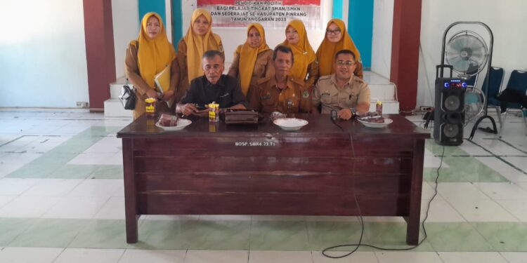 Kesbangpol Pinrang Gelar Pendidikan Politik Dengan Sasaran  Pemilih Pemula