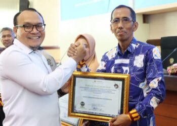 Dinas pendidikan Berhasil Meraih Penghargaan Predikat Kepatuhan Penyenggaraan Pelayanan Publik Dari Ombudsman RI