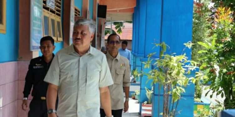 Kadis Pendidikan Dan Kebudayaan Mendampingi Bupati Pinrang Dalam Rangka Persiapan Penilaian Adipura