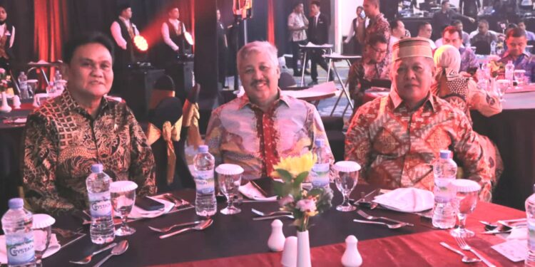 Bupati Pinrang Menghadiri Penganugrahan Penghargaan Bertajuk CNN Award