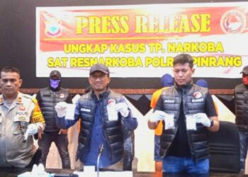 Sat Narkoba Polres Pinrang, Amankan Tiga Orang Pelaku  Penyalahgunaan Narkotika Didua Lokasi Yang Berbeda