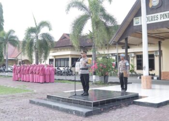 AKBP Andiko Wicaksono, Pimpin Sertijab Lima Kapolsek dan Dua Kasat Lingkup Polres Pinrang Polda Sulsel