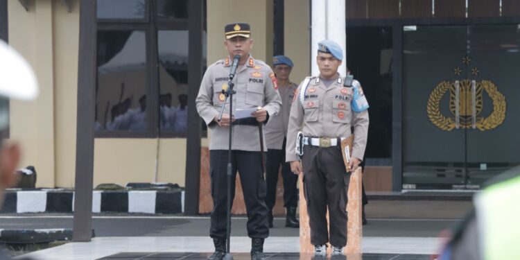 Polres Pinrang Gelar Upacara Korps Raport Kenaikan Pangkat