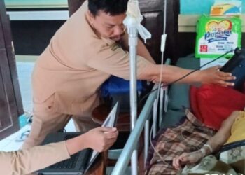 Tim CDR Disdukcapil Pinrang Tidak Mengenal Lelah Dalam Memberi Pelayanan Terbaik Untuk  Masyarakat