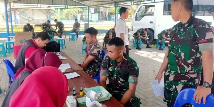 Dirut RSUD Lasinrang Beri Apresiasi Donor Darah Yang Diselenggarakan Yonif 721 Makkasau