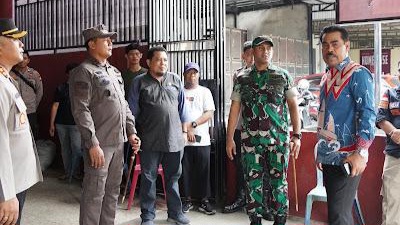 Bersama Forkopimda, Pj Bupati Pinrang Melepas Secara Resmi Logistil Pilkada Tahun 2024