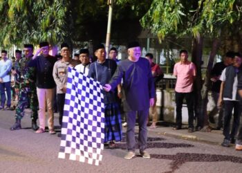 Malam Takbiran Jelang Hari Raya Idul Fitri 1446 H, Dimeriahkan Dengan Takbir Keliling Dan Dilepas Langsung Bupati Pinrang