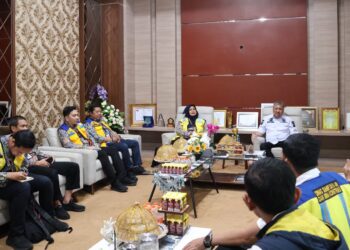 Bupati Pinrang Menerima Kunjungam Kerja Kepala Subdirektorat Opersi Wilayah III, Direktorat Irigasi dan Rawa Serta Dirjend Sumber Daya Air Kementerian PUPR RI