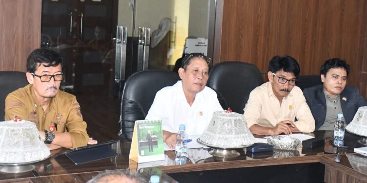 Bamus DPRD Pinrang Bahas Jadwal Pembahasan Anggaran 2026.