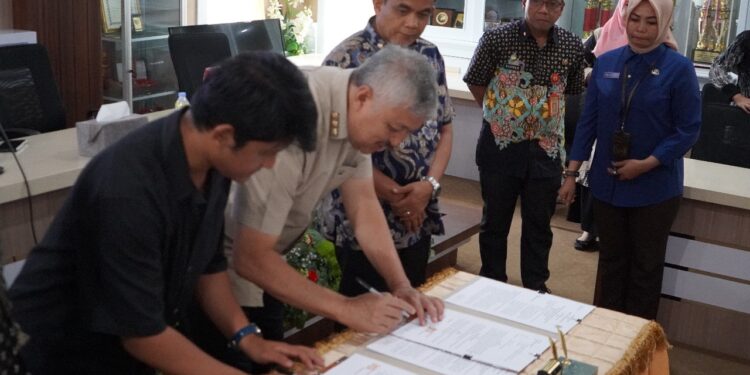 Pinrang dan PT Ganesha Multi Kreatif Jalin Kerja Sama, Tingkatkan Layanan Air Bersih