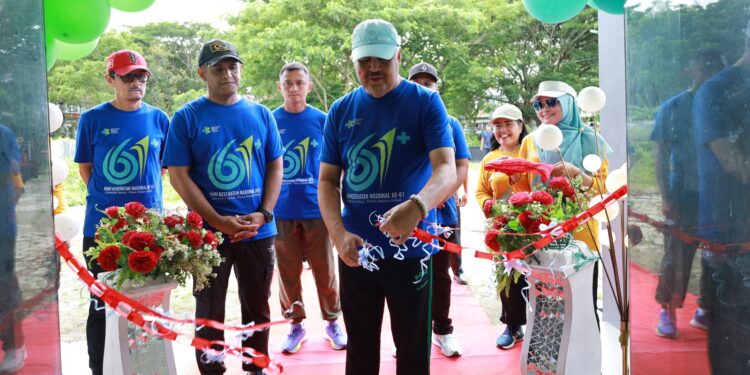 Peringatan Hari Kesehatan Nasional Di gelar di Halaman Kantor Bupati Pinrang
