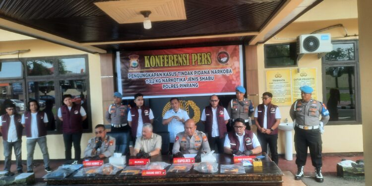 SatresNarkoba Berhasil Mengungkap Peredaran Narkotika Jenis Shabu Seberat 3,2 Koligram di Wilayah Hukum Polres Pinrang