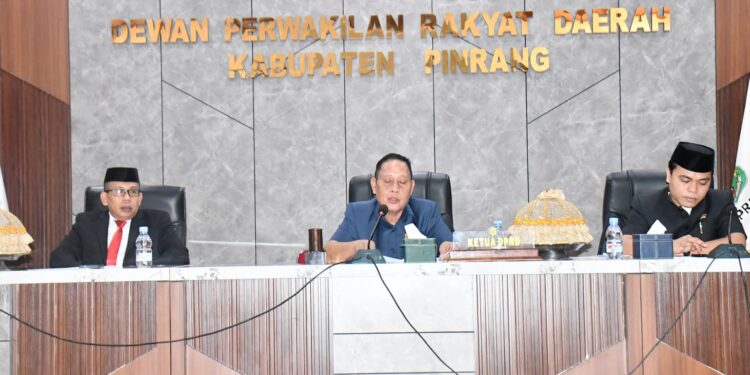 DPRD Pinrang Gelar Paripurna Internal Bahas Perubahan Perda Pajak dan Retribusi Daerah